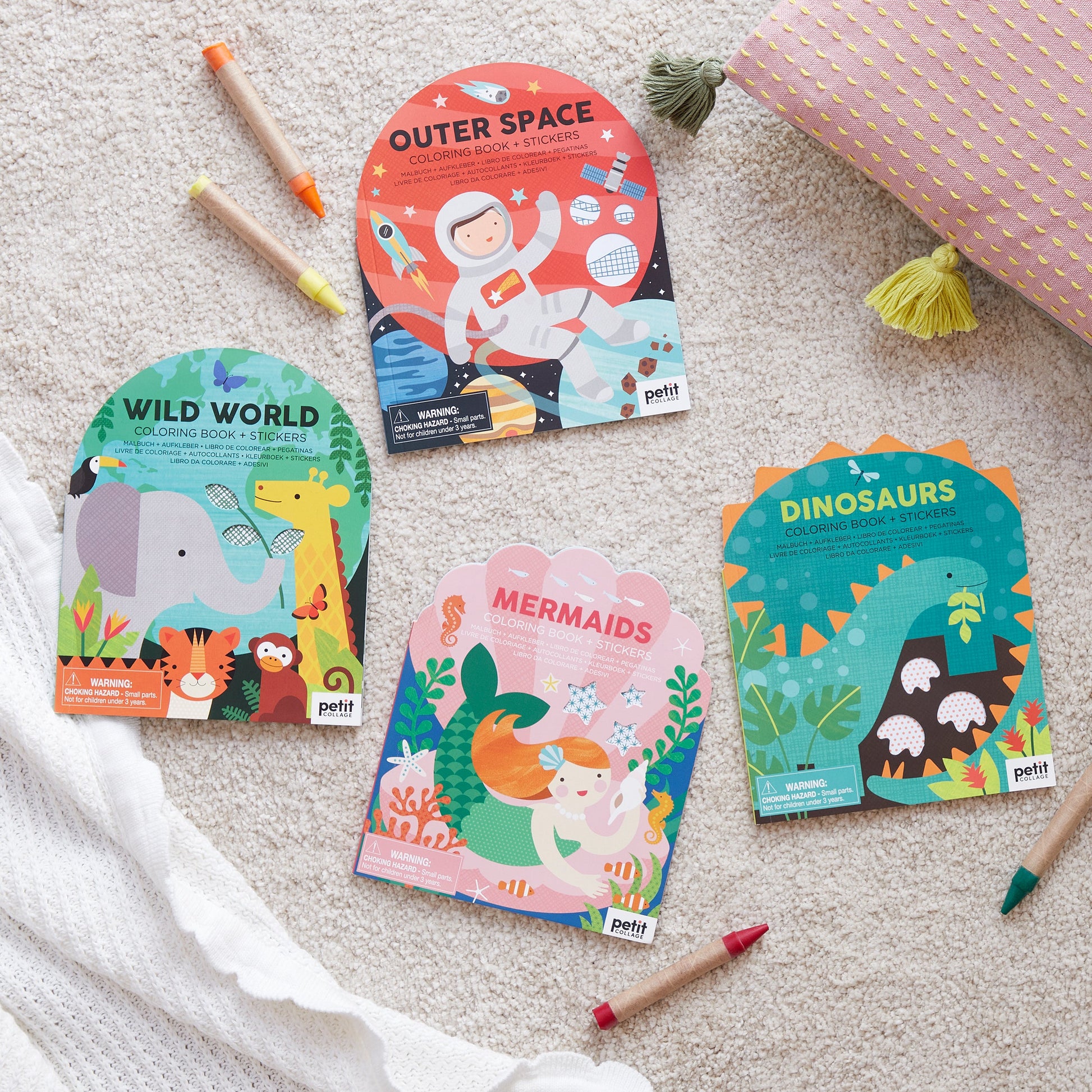 Coloring Book With Stickers: Wild World
